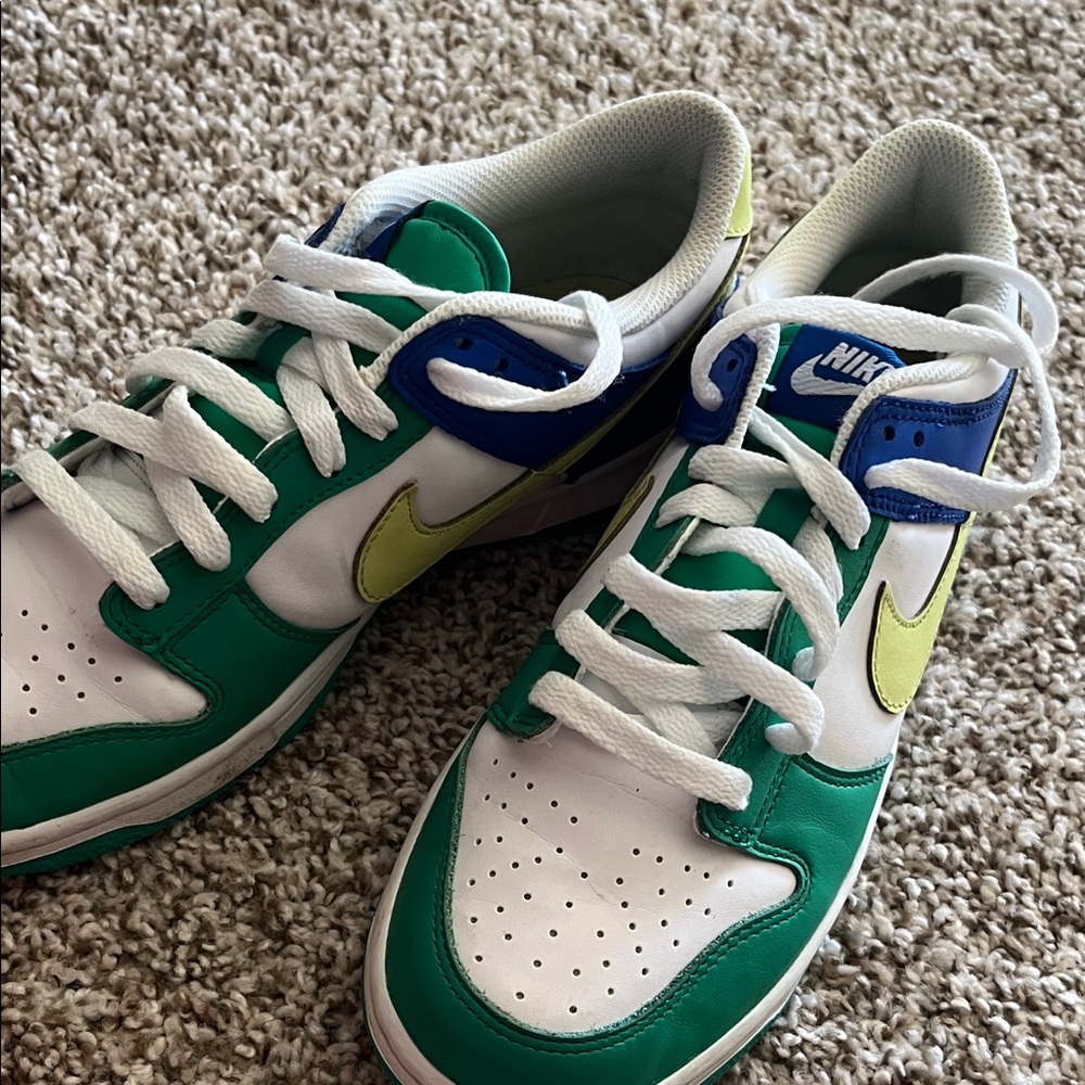 Nike Women' Green, Blue, and Yellow Sneakers